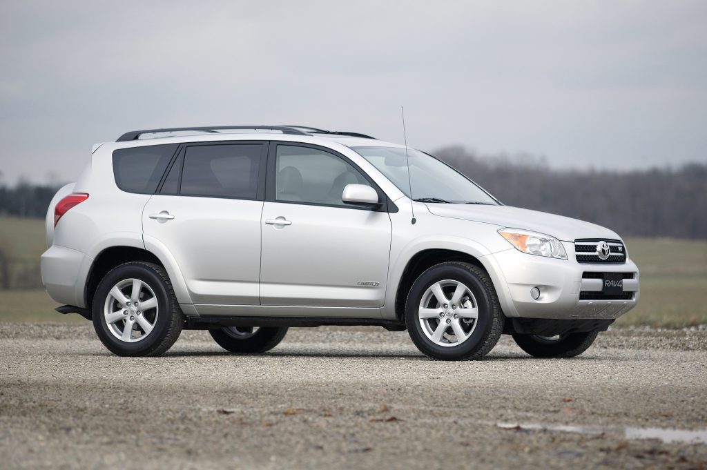 Rwanda Car Rental services with Self Drive Rwanda. Rent a 4x4 safari car, luxury SUV, or budget car hire in Kigali