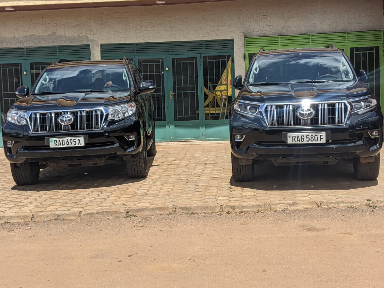 Prado with driver Rwanda for safari and road trips